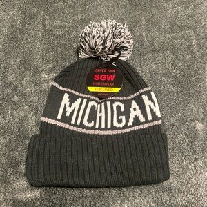 Michigan State fur lined winter hat green/white NEW